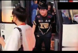 网红女朋友爆料视频,揭秘背后惊人真相！